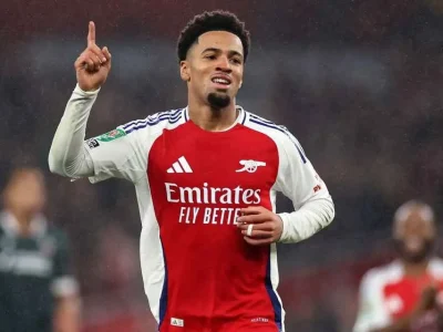 Arteta tiết lộ lý do ‘ném’ thần đồng Arsenal vào ‘bầy cá mập’ Ligue 1