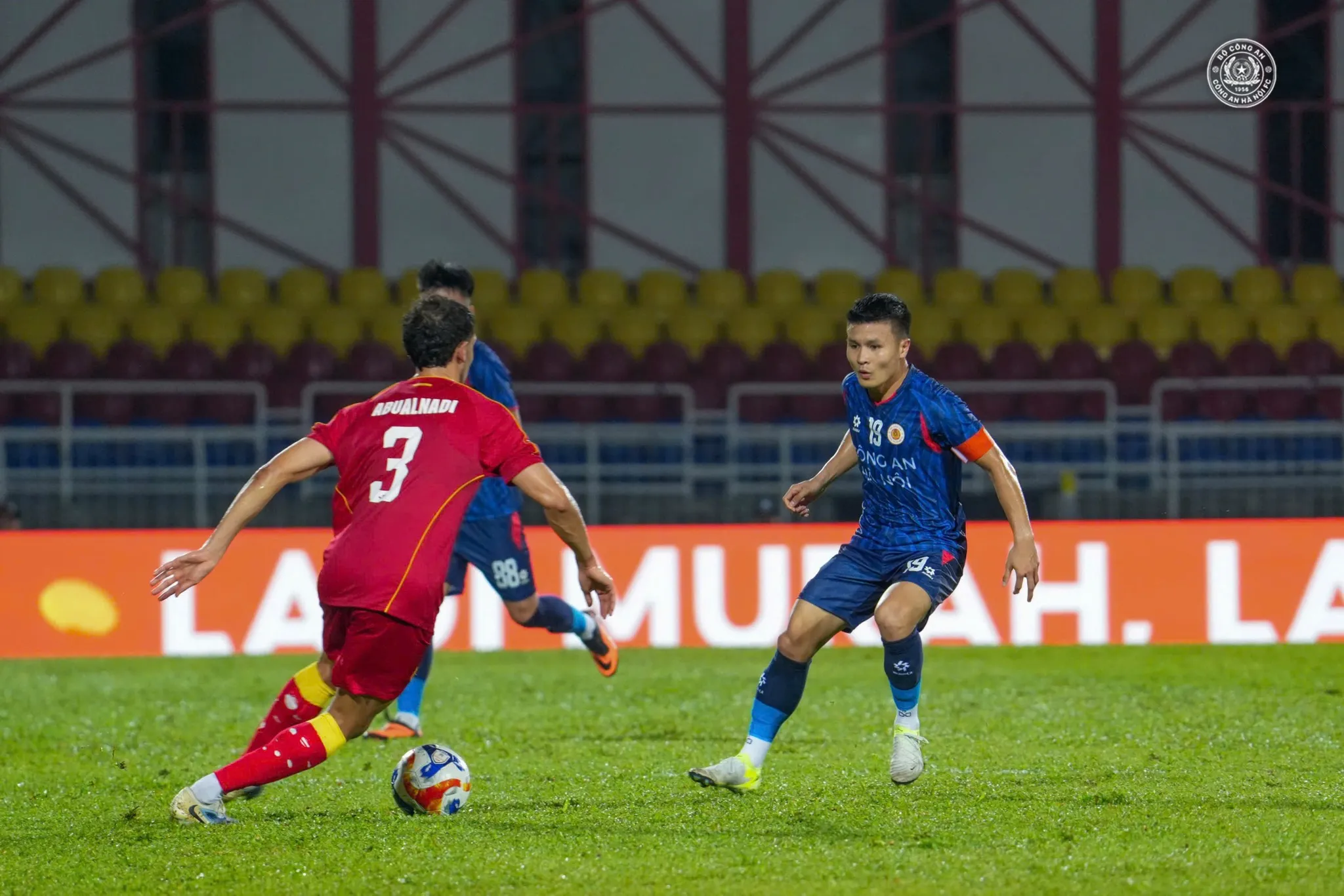 Cú ngã ngựa của CLB CAHN 1 Cú ngã ngựa của CLB CAHN 1